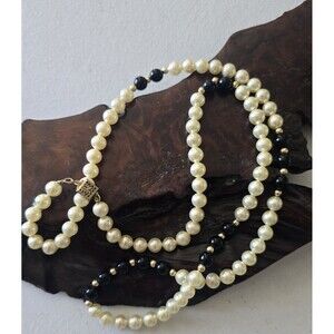 VTG Faux Pearls Onyx Color Beads Clasp Signed Sterling Vintage Heavy Necklace